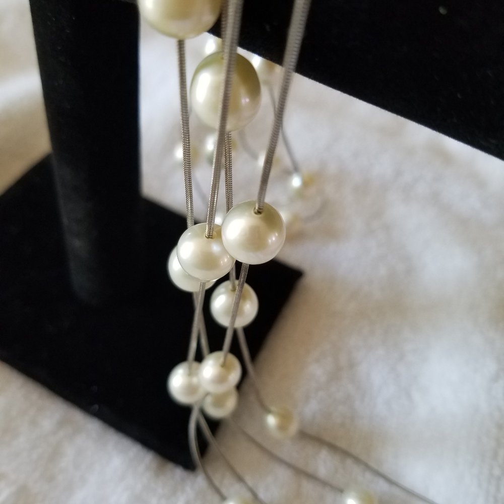 Sterling silver and pearl necklace